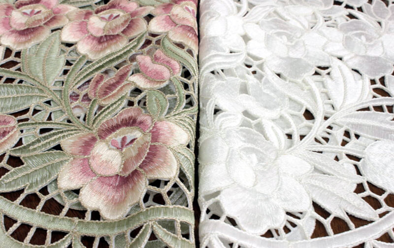 Arte rosa コード刺繍 テーブルセンター 約30×75cm｜インテリアレース