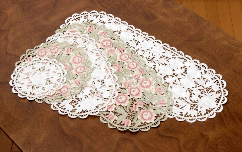 Arte rosa コード刺繍 テーブルセンター 約30×75cm｜インテリアレース