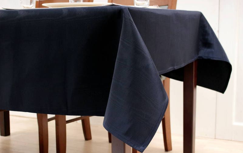 モアレ 撥水ジャカード テーブルクロス 約140×170cm [Serein]