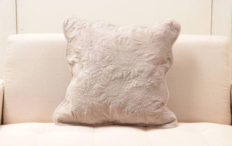 ギルます クッションカバー・ブランケット ライラ調 ネグリジェver. 新品 マチ クッション カバー “ダークグレー” | Rough since 2016