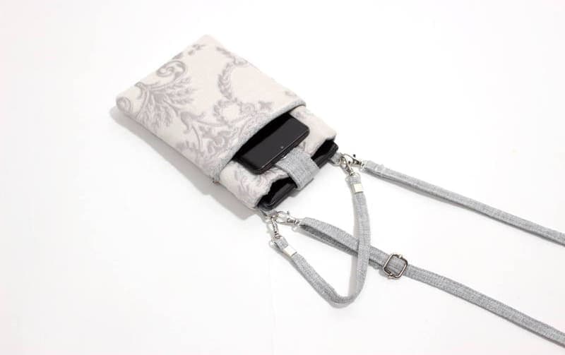 ジャカード織 スマホポシエット縦型 約19×13cm [nobleza]