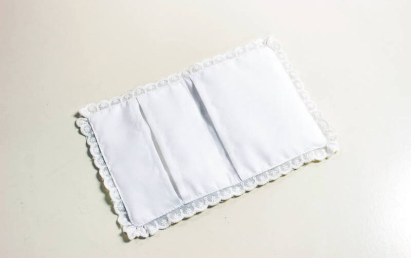 アイレット刺繍 ミニティッシュケース 約10×12cm [paquerette]