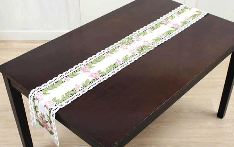 高密度カラー刺繍 テーブルランナー 約20×160cm [Almente]｜アミ