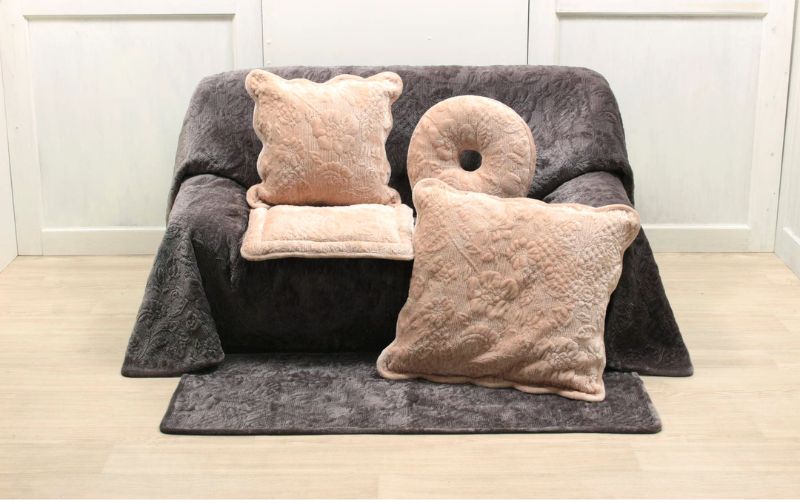 クロ　超高密度キルトマルチカバー200×250cm imgrc0072842068.jpg