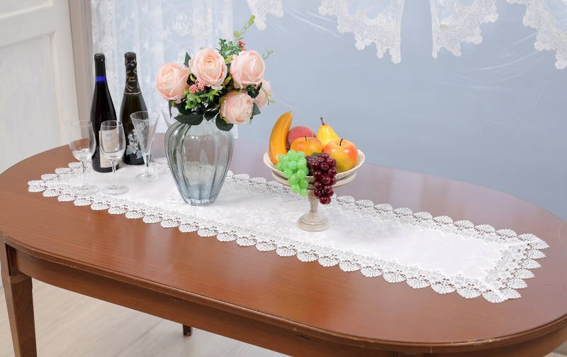 レース＆撥水ジャカード テーブルセンター 約40×135cm [Eternelle]