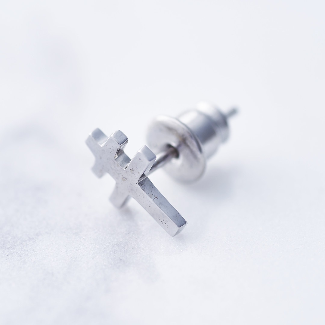 LEALTAD PIERCE �ꥢ�륿�åɥԥ���