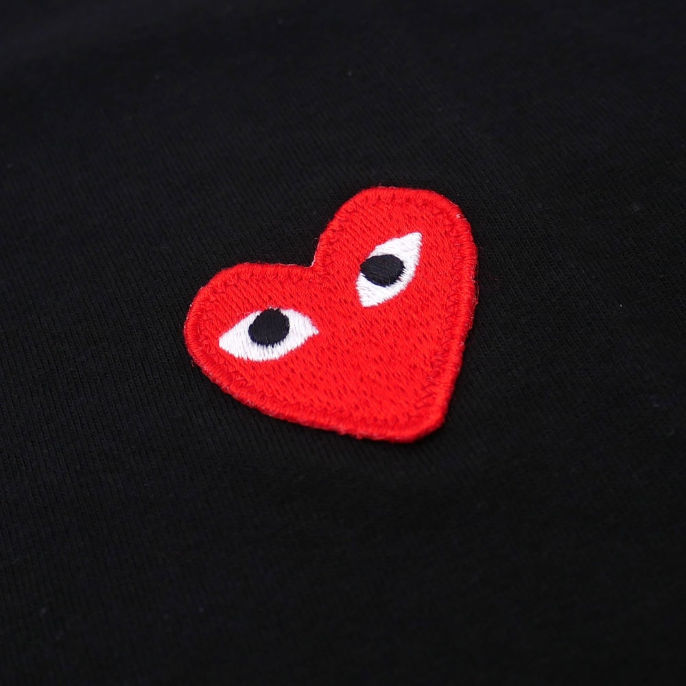 PLAY COMME des GARCONS 半袖Tシャツ ミニ赤ハートワッペン プレイコムデギャルソン 半袖Tシャツ ミニ赤ハートワッペン