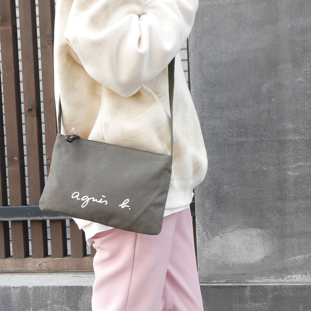 【極美品】アニエスベー ボヤージュ ショルダーバッグ サコッシュ 軽量 楽天市場】アニエスベー agnes b サコッシュ ショルダーバッグ