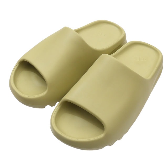 [���ָ���ݥ����5�ܥ����ڡ�����!!] ���� ���ǥ����� adidas YEEZY SLIDE �������� ���饤�� ������� RESIN/RESIN/RESIN GZ5551 ��� KANYE WEST ���˥�����������