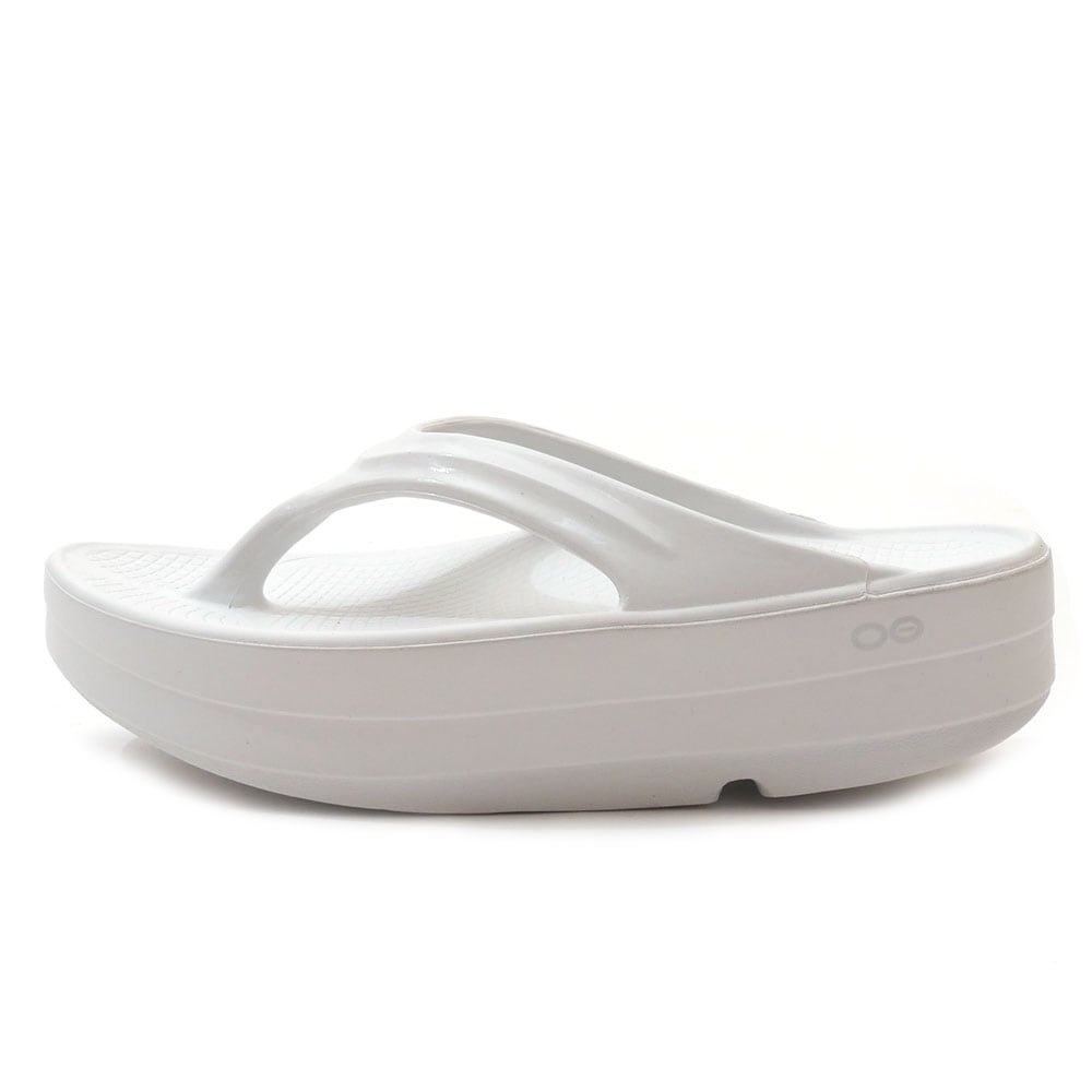 新品 ウーフォス OOFOS OOmega THONG ウーメガ リカバリー サンダル WHITE ホワイト 白 レディース-Cliff Edge