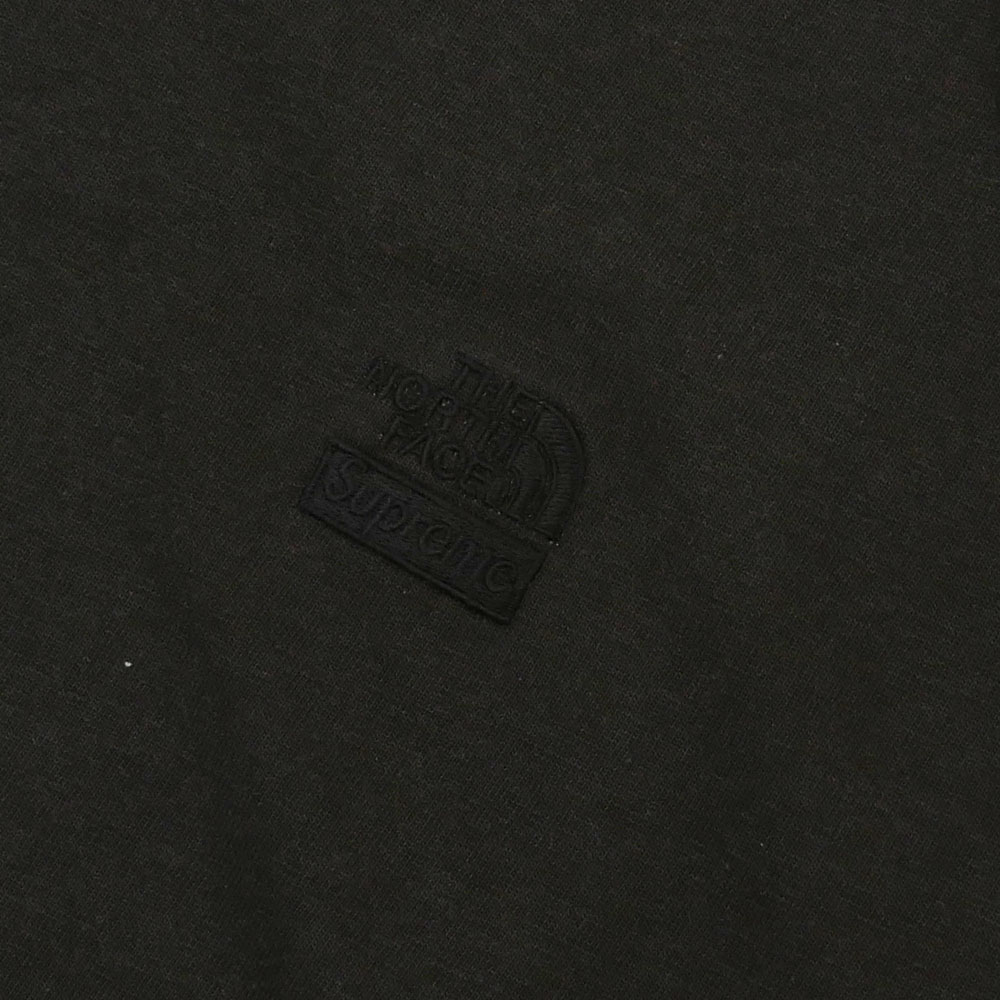 2022年のクリスマスの特別な衣装 Supreme Pigment Printed L S Top