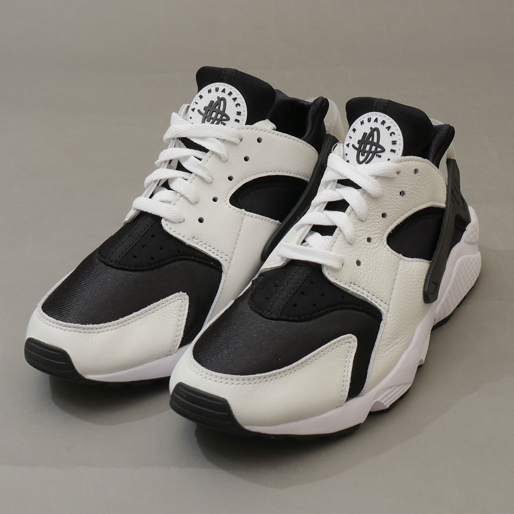 未使用品　エアハラチ トリプルブラック 28cm DD1068 Nike Air Huarache 