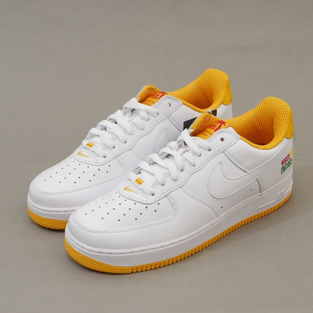 [���ָ���ݥ����5�ܥ����ڡ�����!!] ���� �ʥ��� NIKE AIR FORCE 1 LOW RETRO QS �����ե�����1 DX1156-101 WHITE/WHITE-UNIVERSITY GOLD��� 28.0cm