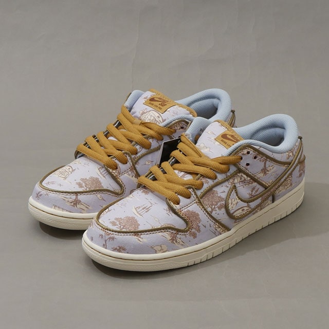 [���ָ���ݥ����5�ܥ����ڡ�����!!] ���� �ʥ��� NIKE SB DUNK LOW PRO PRM �����ӡ� ���󥯥��� �������ȥܡ��� FN5880-001 FOOTBALL GREY/COCONUT MILK ��� 27.5cm