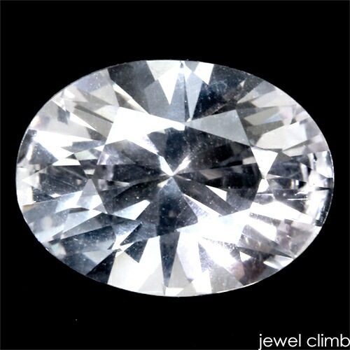 ★クリアダンビュライト 結晶 ペンダント①(SA+) ダンビュライト（ダンブライト） 宝石 ルース 8．91CT宝石