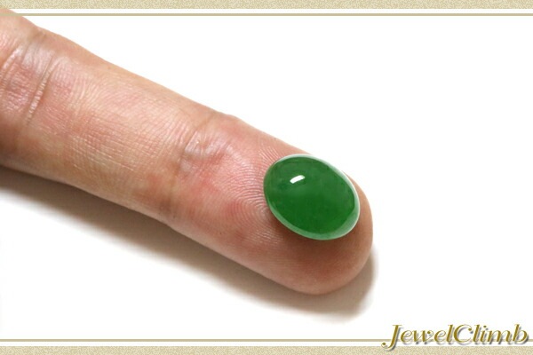 天然翡翠（ジェダイト）ルース5.660ct（鑑別書つき）