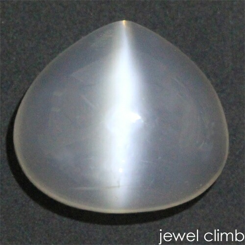 【６月の誕生石】ホワイトムーンストーンキャッツアイ 宝石 ルース ７．７８ＣＴ|バースデートップ