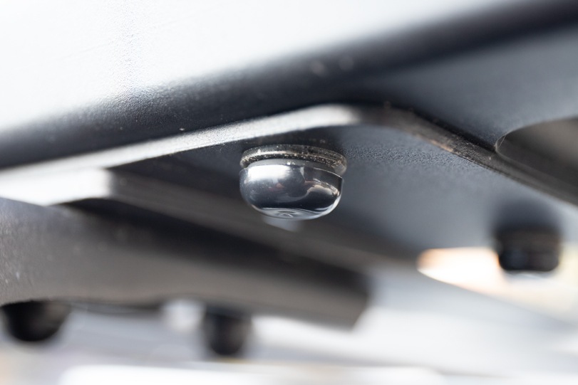 補修部品 <br> スクエアルーフラック用 <br> ボルトキャップ