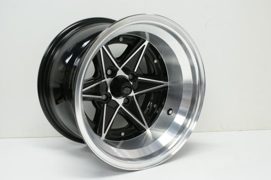 エイトシックス　極太　ホイール競技用　9J　PCD114.3