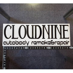 オリジナルステッカー<br>(CLOUD NINE autobody remake & repair)