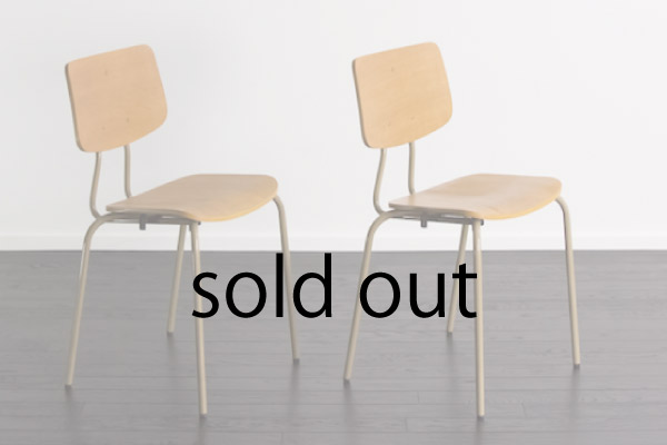 ��2�ӥ��åȡ�School Chair