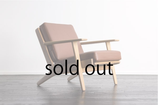 GE290 Easy Chair by Hans J Wegner