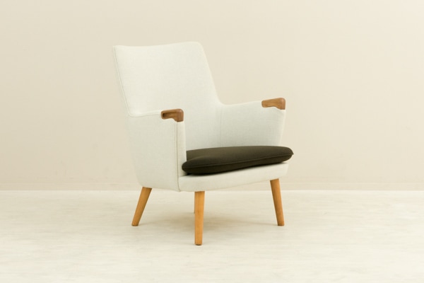 AP20 Mini Bear Chair by Hans J Wegner