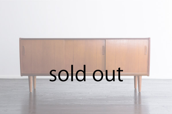 Sideboard