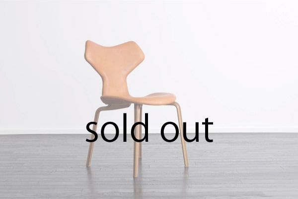 #3130 Grand Prix Chair by Arne Jacobsen