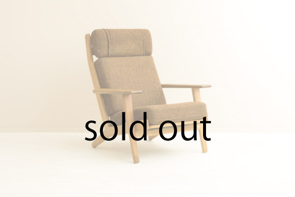 GE290A High back Chair by Hans J Wegner