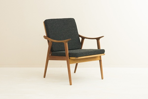 Model 563 Easy Chair by Fredrik Kayser