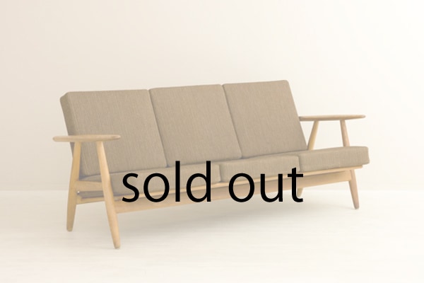 GE240 3 Seater Sofa by Hans J Wegner