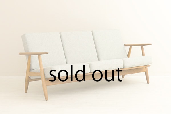 GE240 3 Seater Sofa by Hans J Wegner