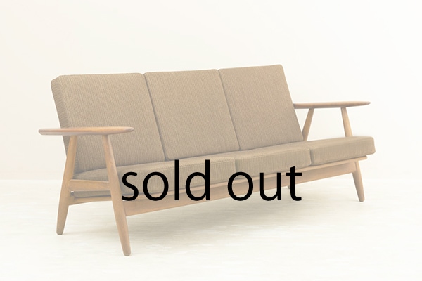 Hans J Wegner (�ϥ󥹡�J���������ʡ�) GE240 3 Seater Sofa �̲�������ơ������ե� | 1950ǯ�塦�������ࡦ�������ࡦ���ͳݤ����ե�