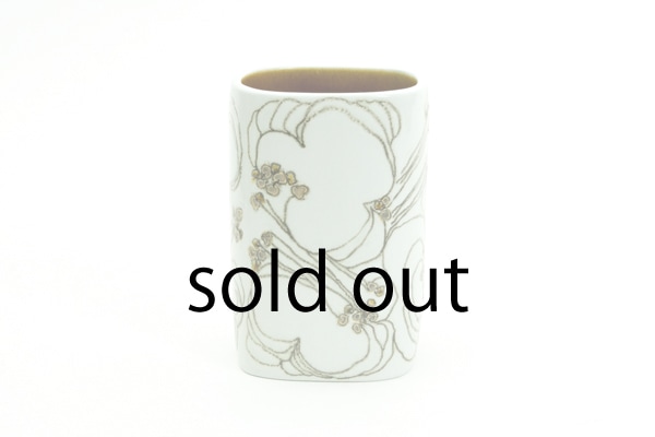 Baca Vase designed by Ellen Malmar