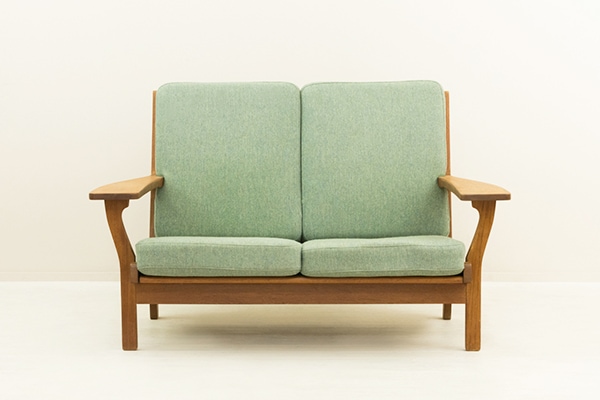 Hans J. Wegner�ʥϥ󥹡�J���������ʡ��� GE330 2seater Sofa �̲�������ơ������ե� | ��������