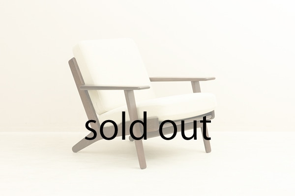 GE290 Easy Chair by Hans J Wegner