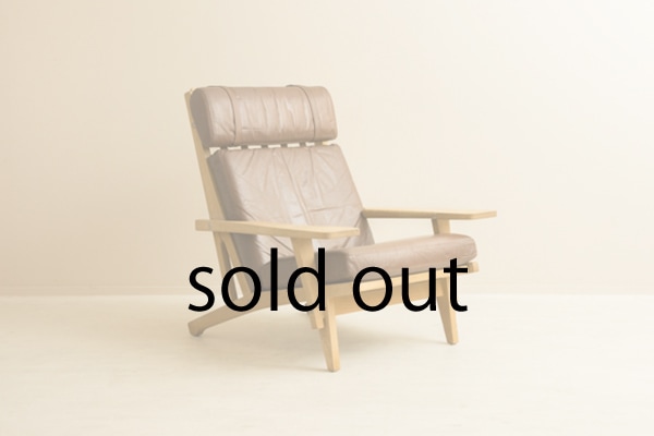GE375 Easy Chair by Hans J Wegner