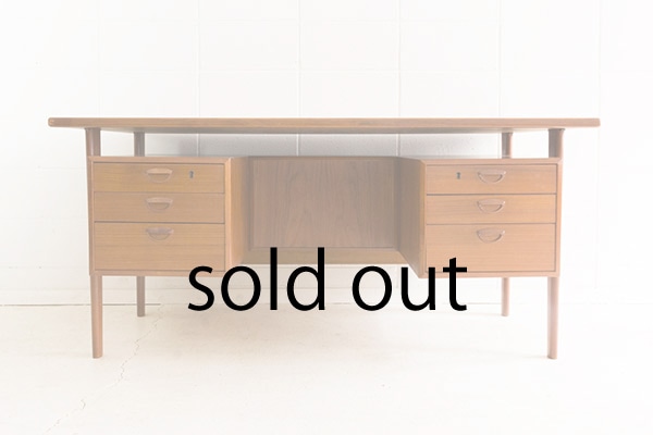 FM60 Desk by Kai Kristiansen