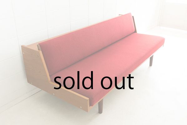 Hans J. Wegner�ʥϥ󥹡�J���������ʡ��� GE6 Teak Daybed �̲�������ơ��� | �ǥ��٥åɡ������ޡ���������