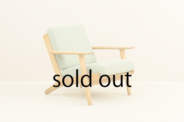GE290 Easy Chair by Hans J Wegner