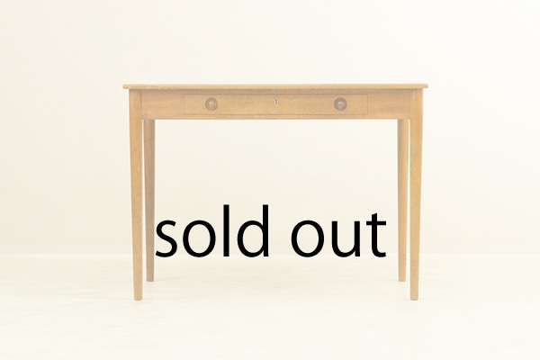 Hans J. Wegner�ʥϥ󥹡�J���������ʡ��� RY32 Desk �̲�������ơ��� | �������ࡦ�ǥ���