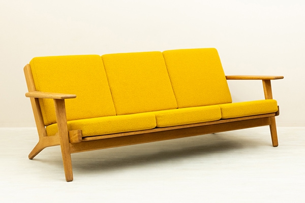 Hans J. Wegner�ʥϥ󥹡��������ʡ��� GE290 3 Seater Sofa �̲�������ơ������ե� | GETAMA���������ࡦ���ͳݤ�