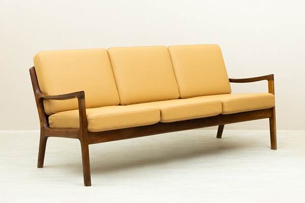 Ole Wanscher�ʥ����졦�����󥷥㡼�� #166 Senator 3seaters Sofa �̲�������ơ������ե� | ���������åɡ�̾����ͳݤ�