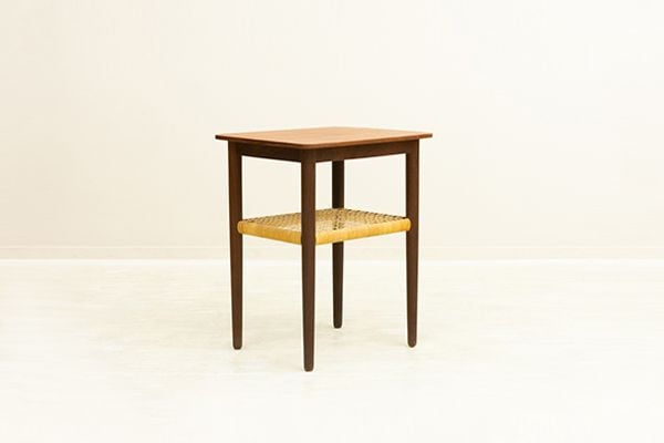 ǥޡ 饿êդ ⡼ơ֥Small Table with Rattan Shelf from Denmark̲ơեɡ٥åɥɤˤ