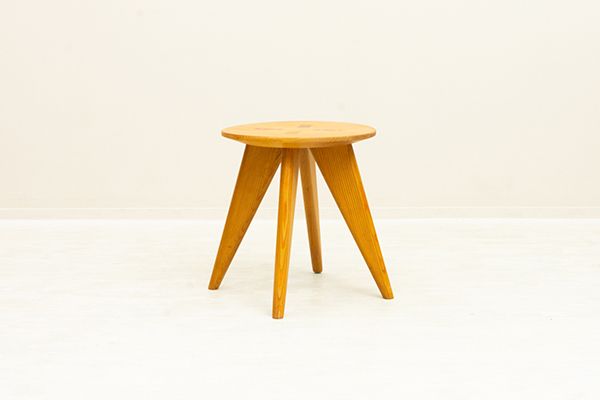 ̲ơ ġScandinavian Vintage Stoolʥץǥ󡿥ѥȡ괶Ȳȶ