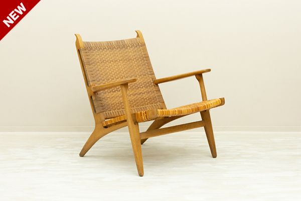 CH27 Easy Chair by Hans J. Wegner