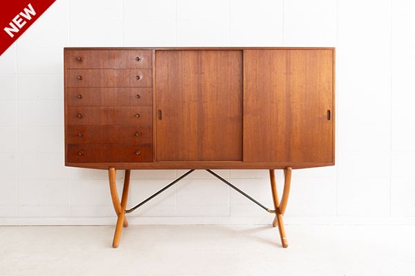 CH304 Sideboard by Hans J. Wegner(�ϥ󥹡�J���������ʡ�)