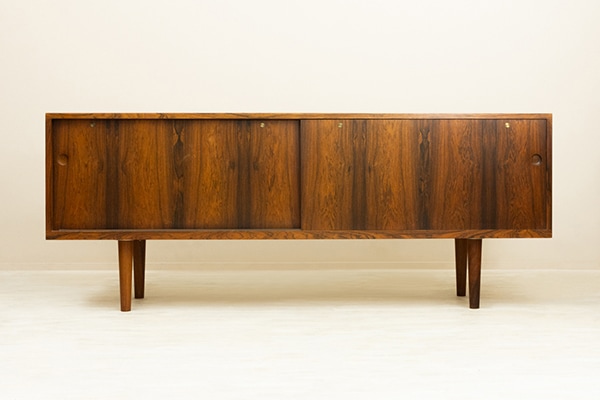 RY26 Rosewood Sideboard by Hans J. Wegner(�ϥ󥹡�J���������ʡ�)���̲�������ơ����ȶ� �����ɥܡ��� ���������å�