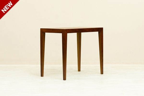 Small Table by Severin Hansen Jr(���֥�󡦥ϥ󥻥�)